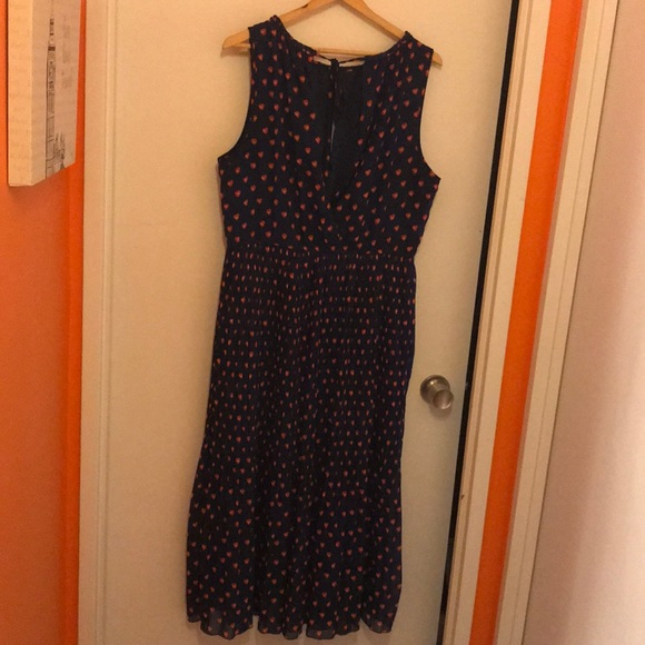 Navy dress with heart print - Picture 2 of 4